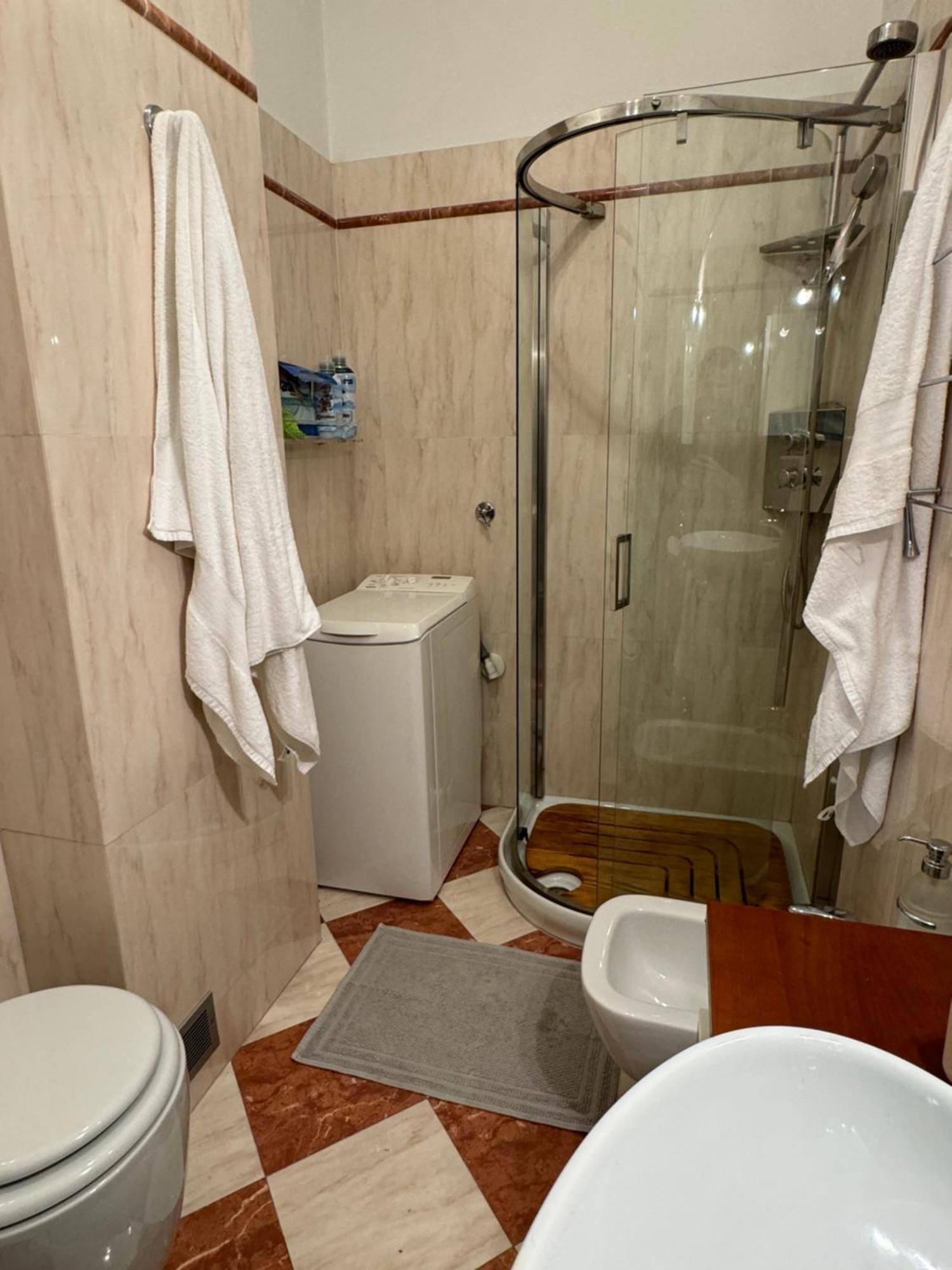 Appartamento Romantico Centro Rapallo By Portofinovacanze ภายนอก รูปภาพ